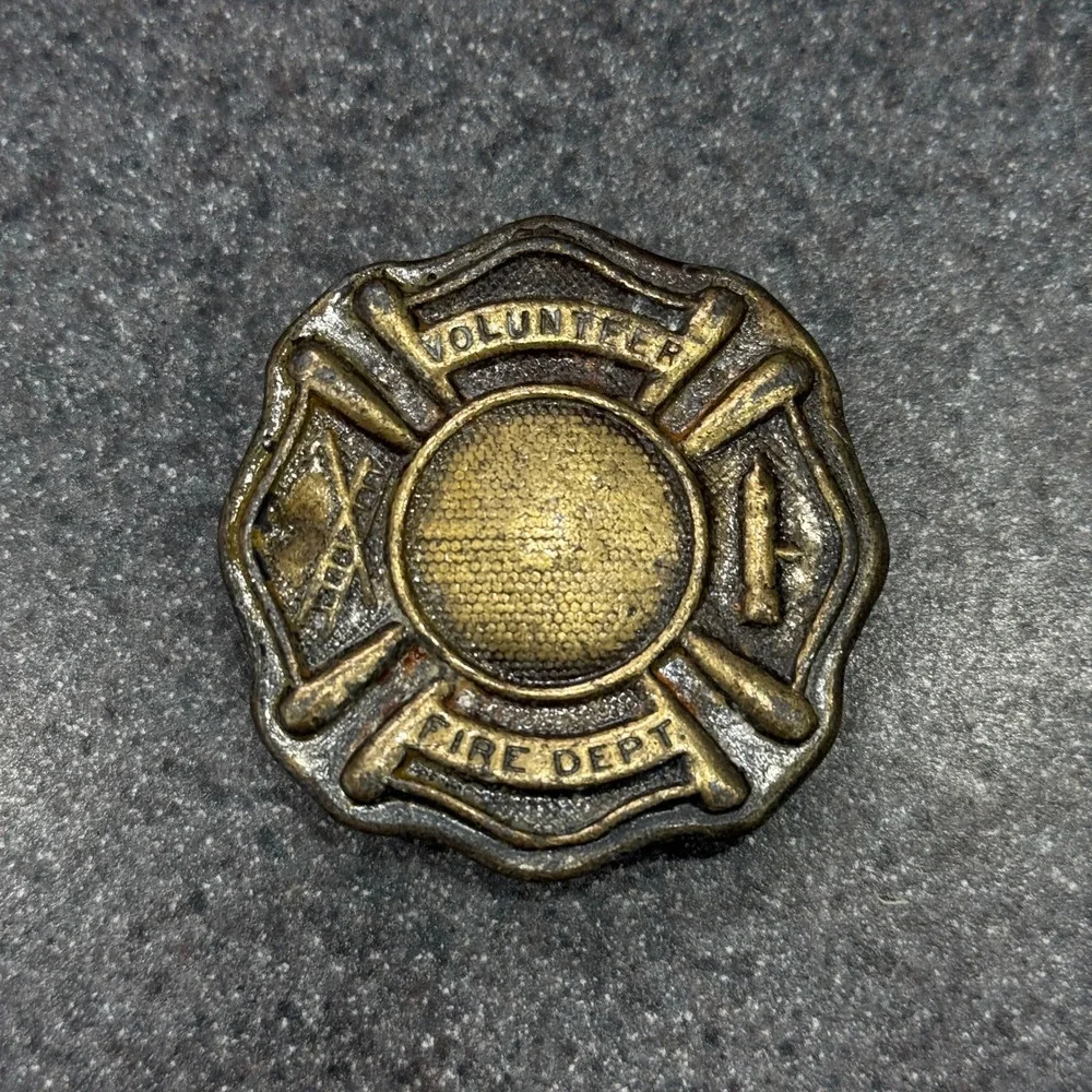 Belt Buckle Unisex OS Brass Good Volunteer Fire Dept Maltese Cross